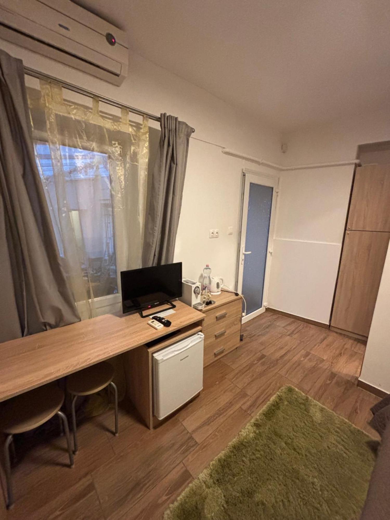 Hotel Beugro Lak Ostřihom Exteriér fotografie